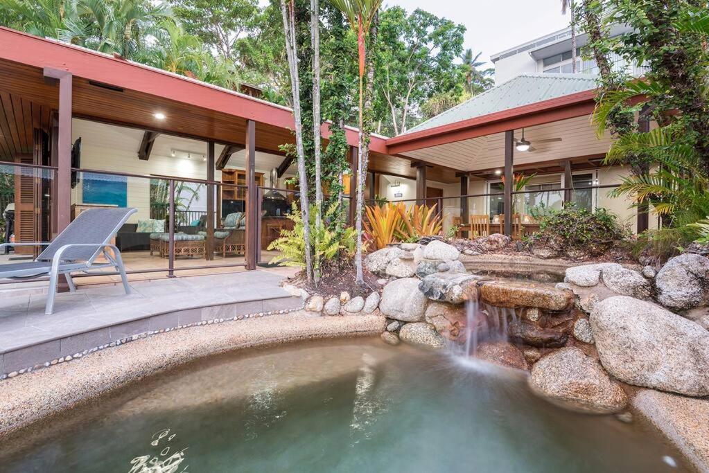 Holiday home 10 Wharf Street - A Tropical Family