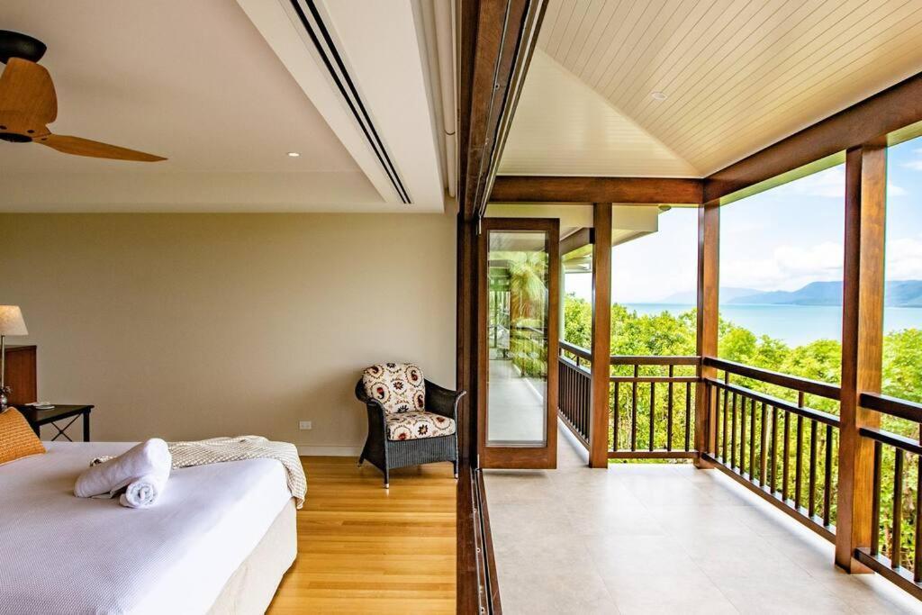 Bangalow - View In Port Douglas