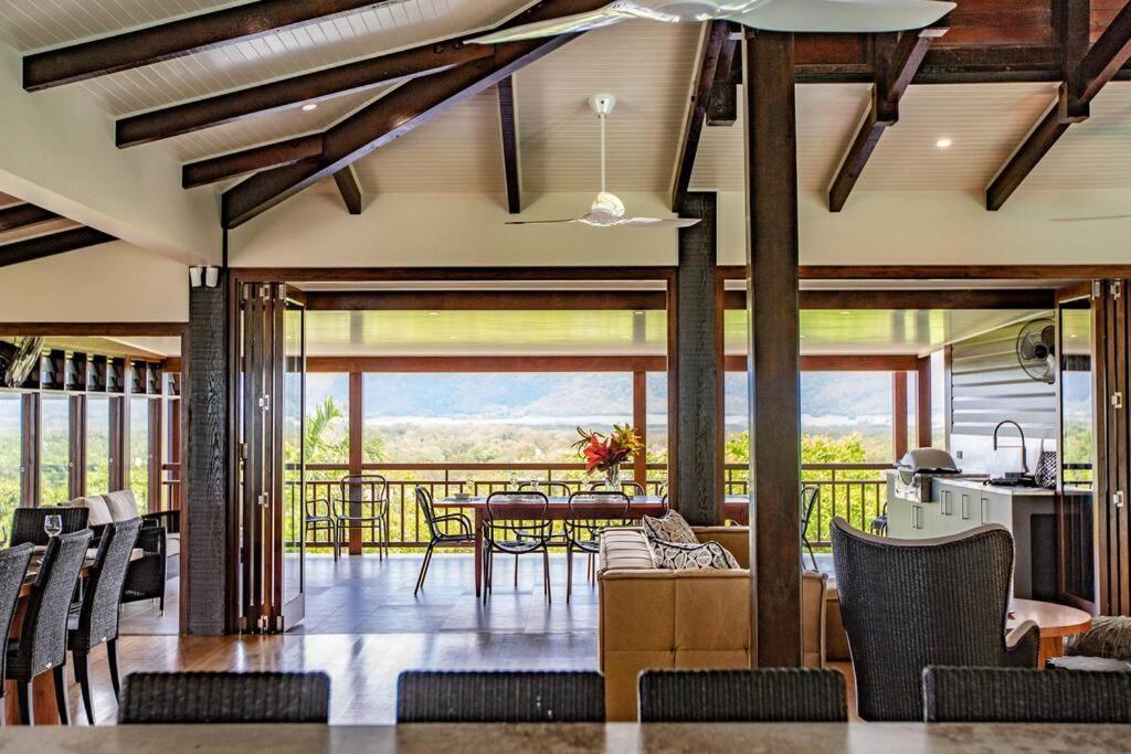 Holiday home Bangalow - View In
