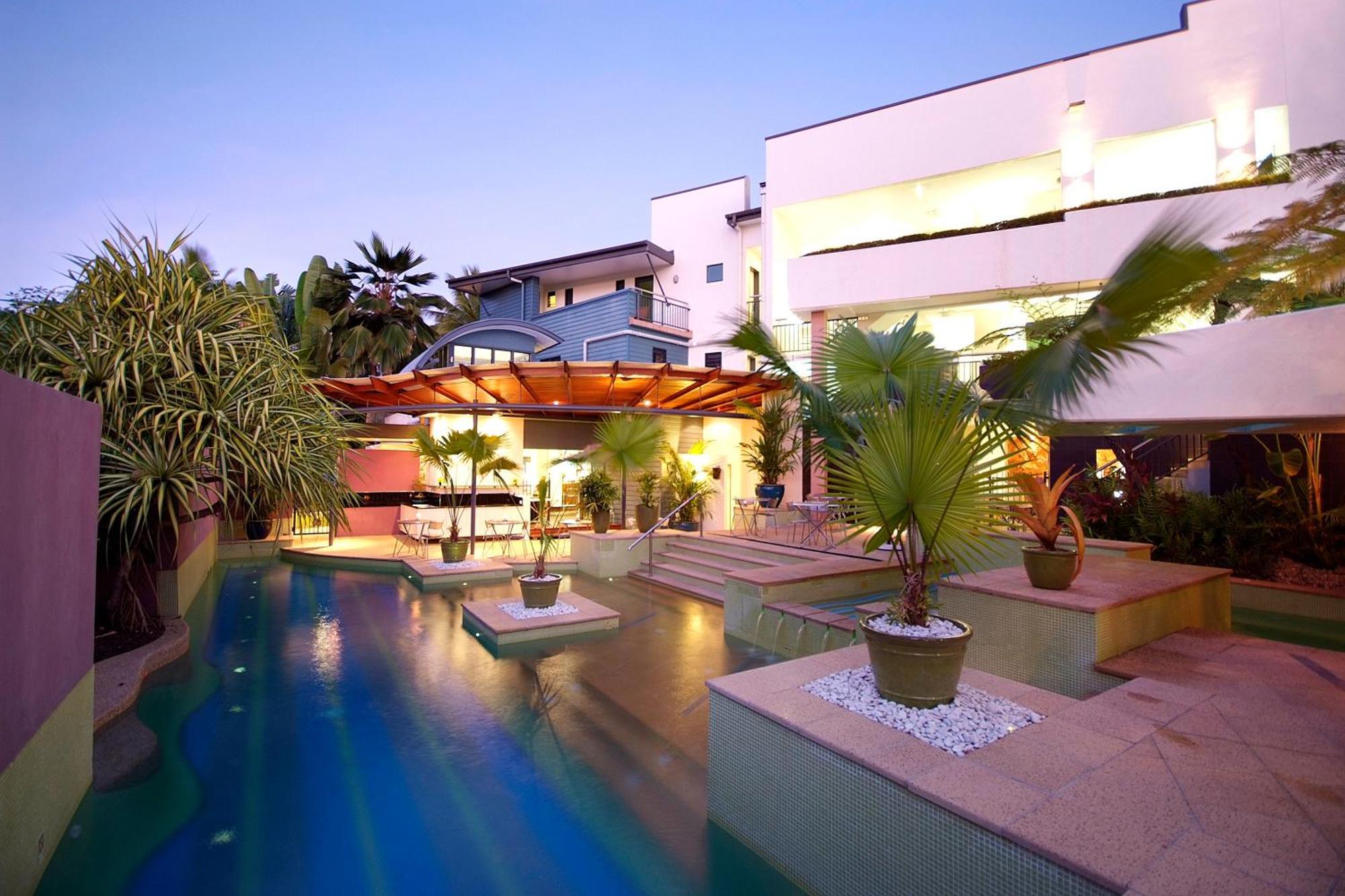 Peninsula Boutique - Adults Only Haven