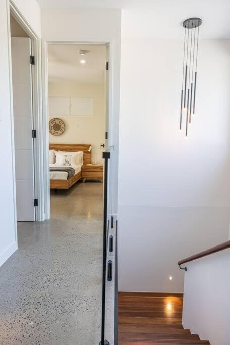 Kaaltier Villa Port Douglas