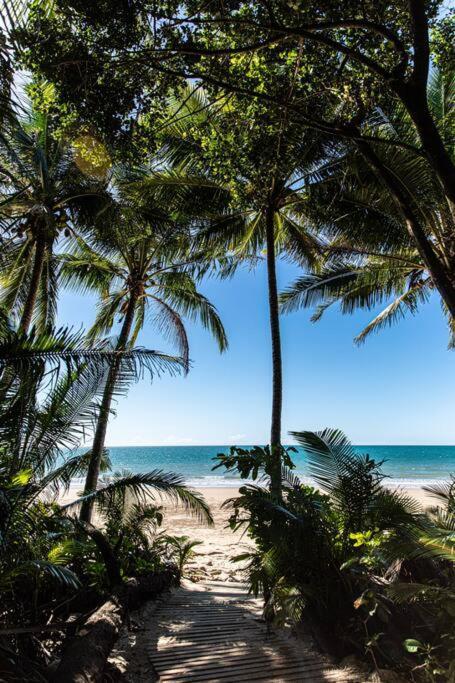 Villa Mirage 433 - Beachfront