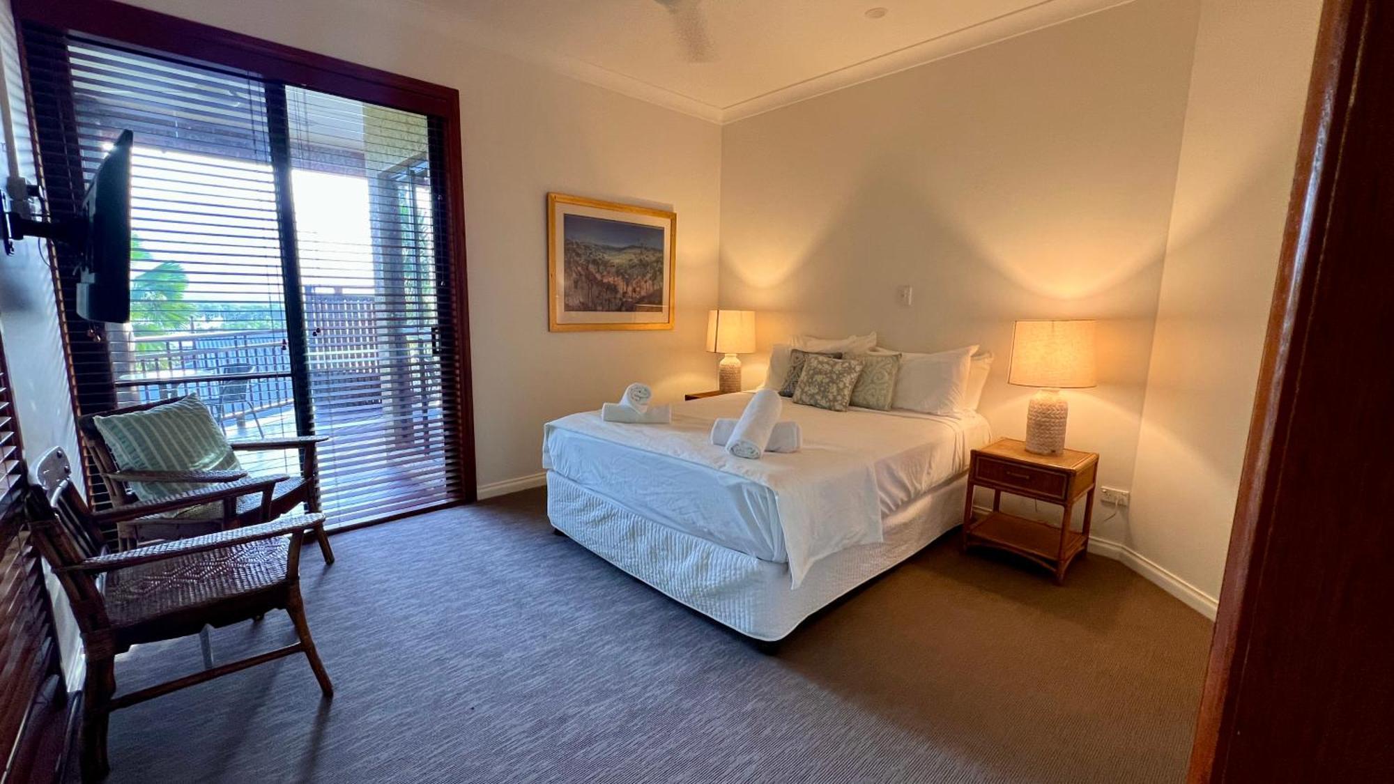 Apartment No. 11 @ The Point *