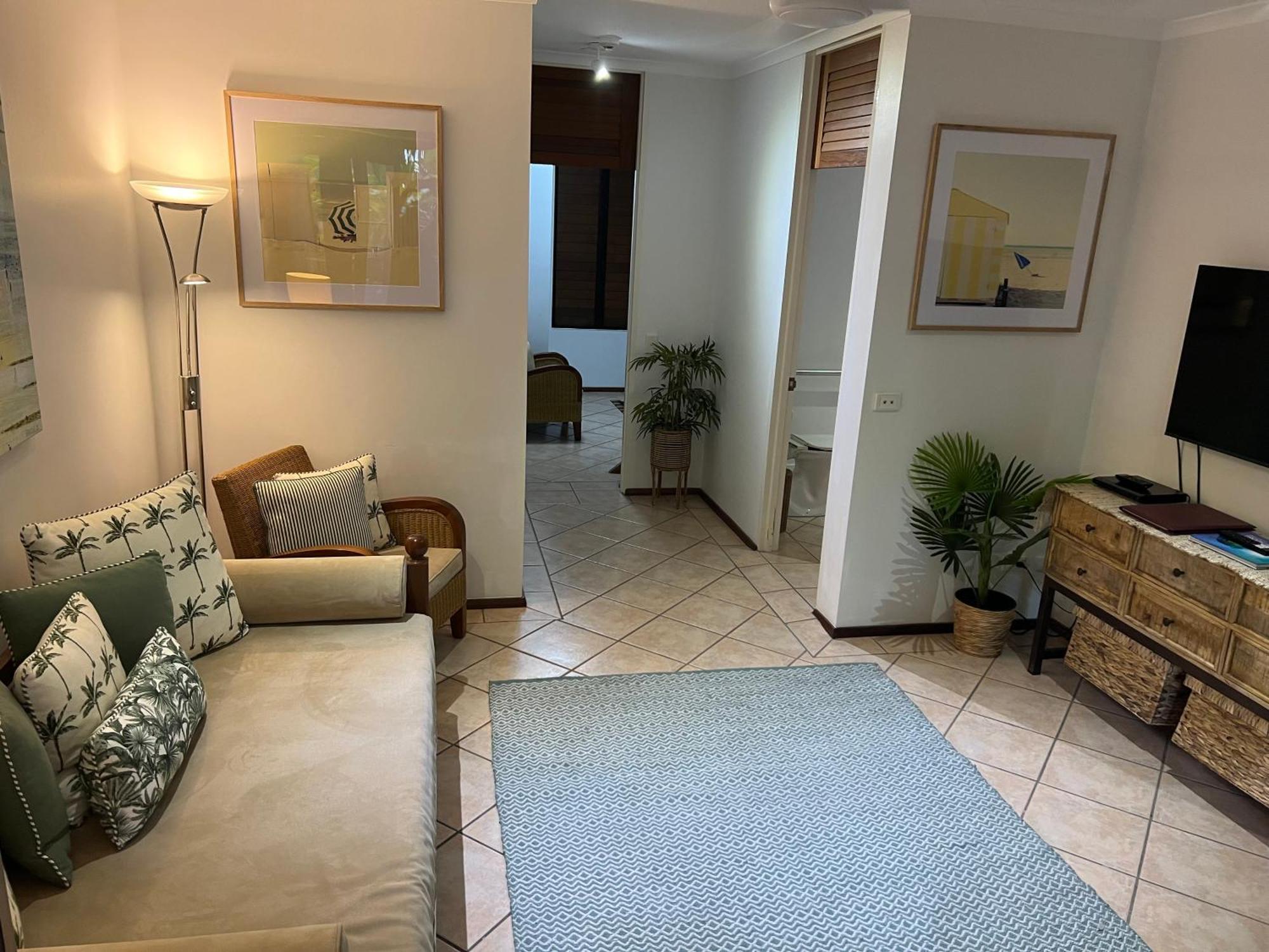 Hibiscus & - Official Onsite Reception & Check In Resort 4*