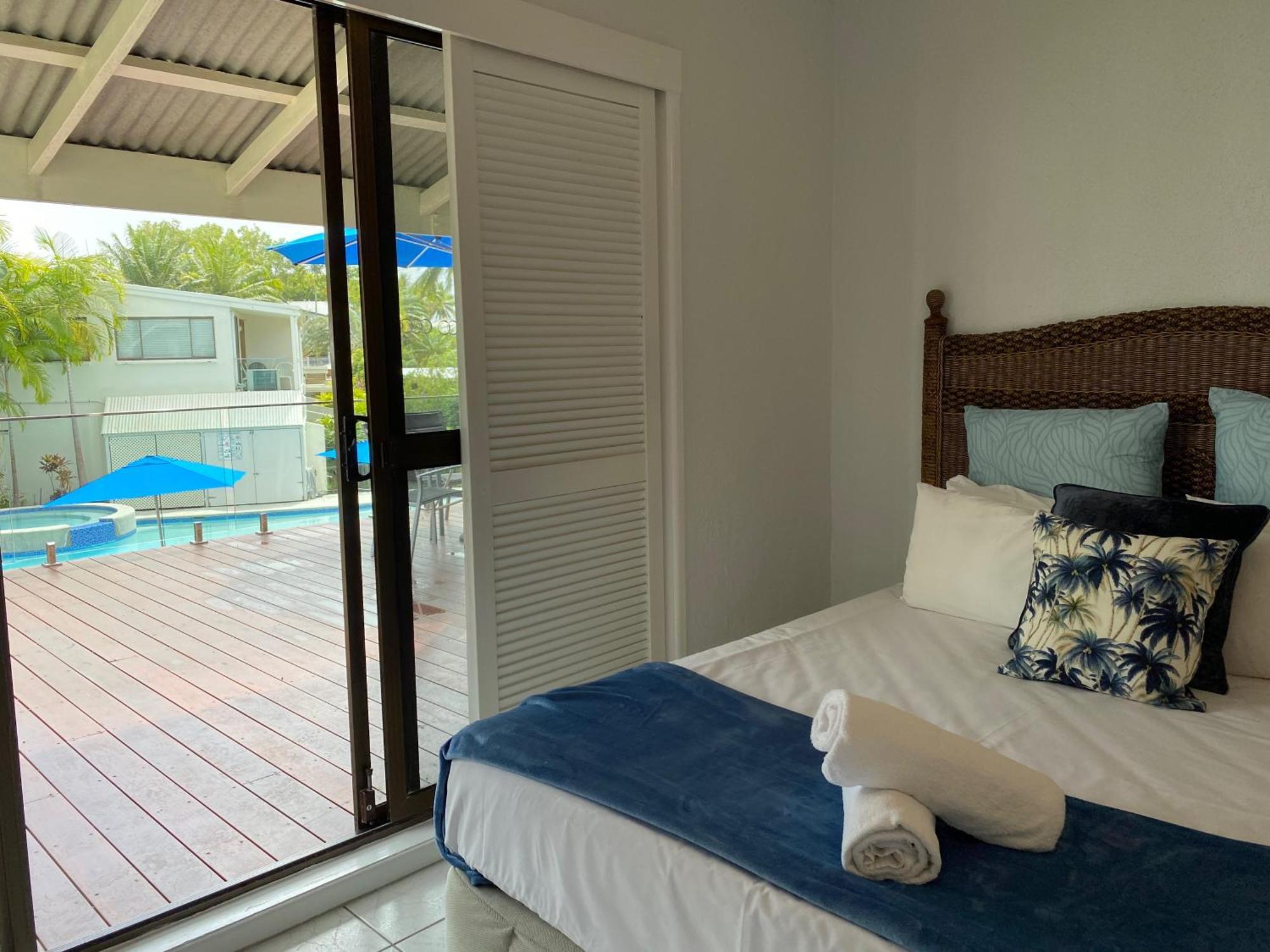 Aparthotel Beachfront Terraces With Onsite Reception & Check In 3*