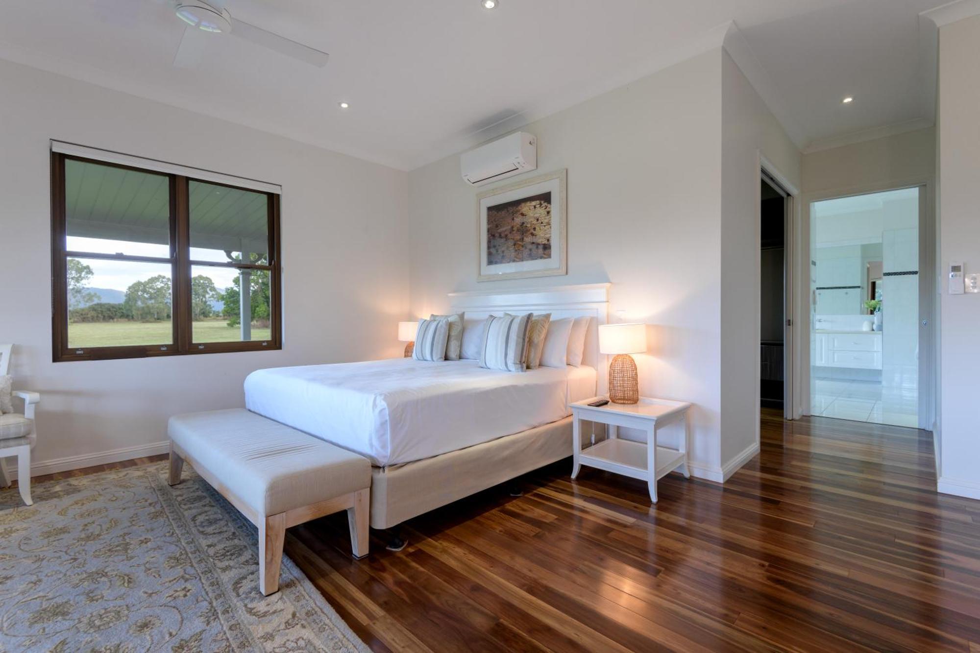 The Hampton Villa