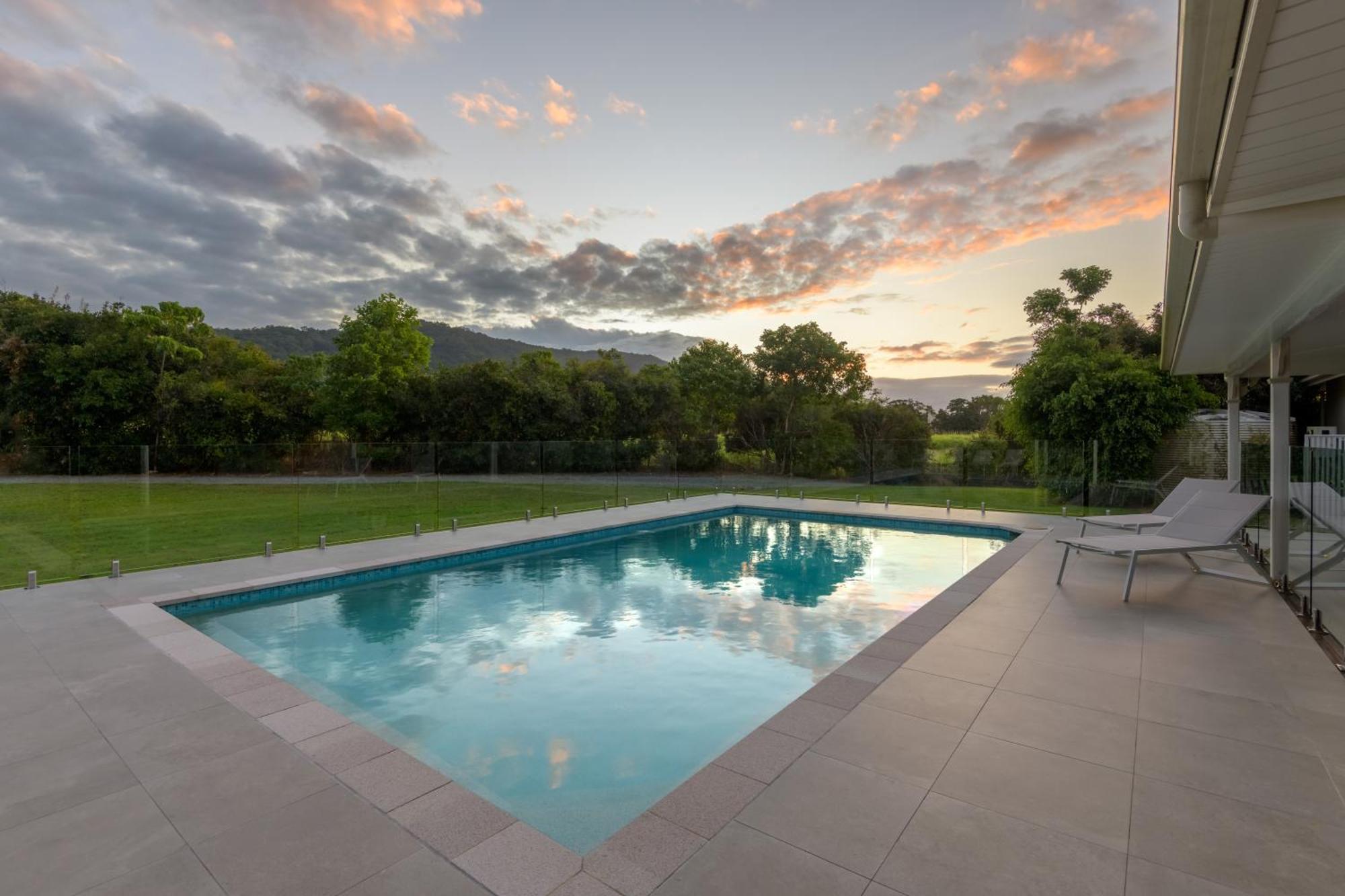The Hampton Villa Port Douglas
