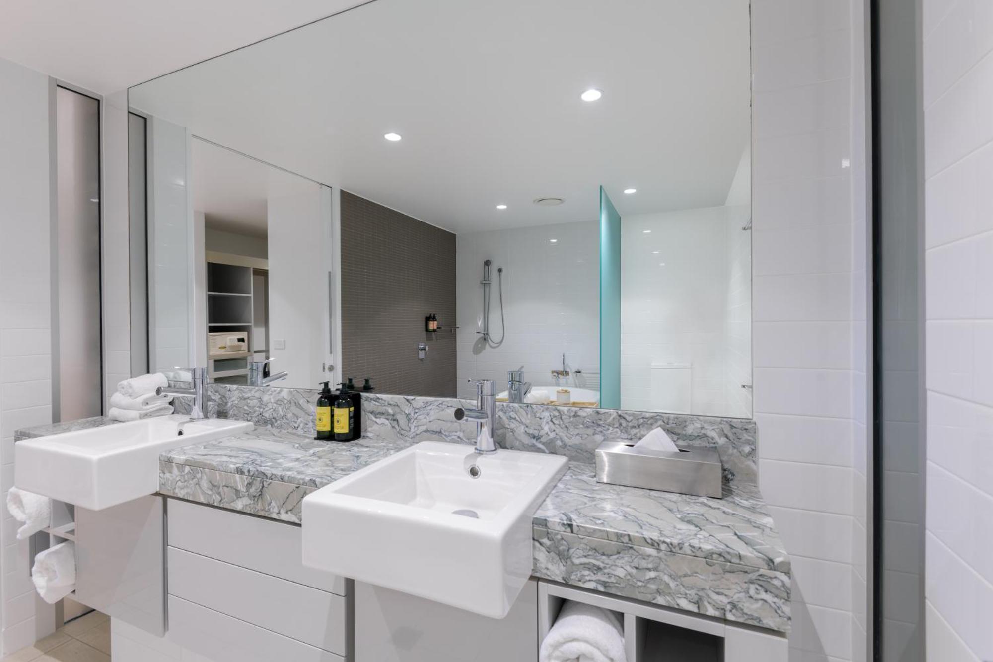 Aparthotel Coconut Grove Port Douglas