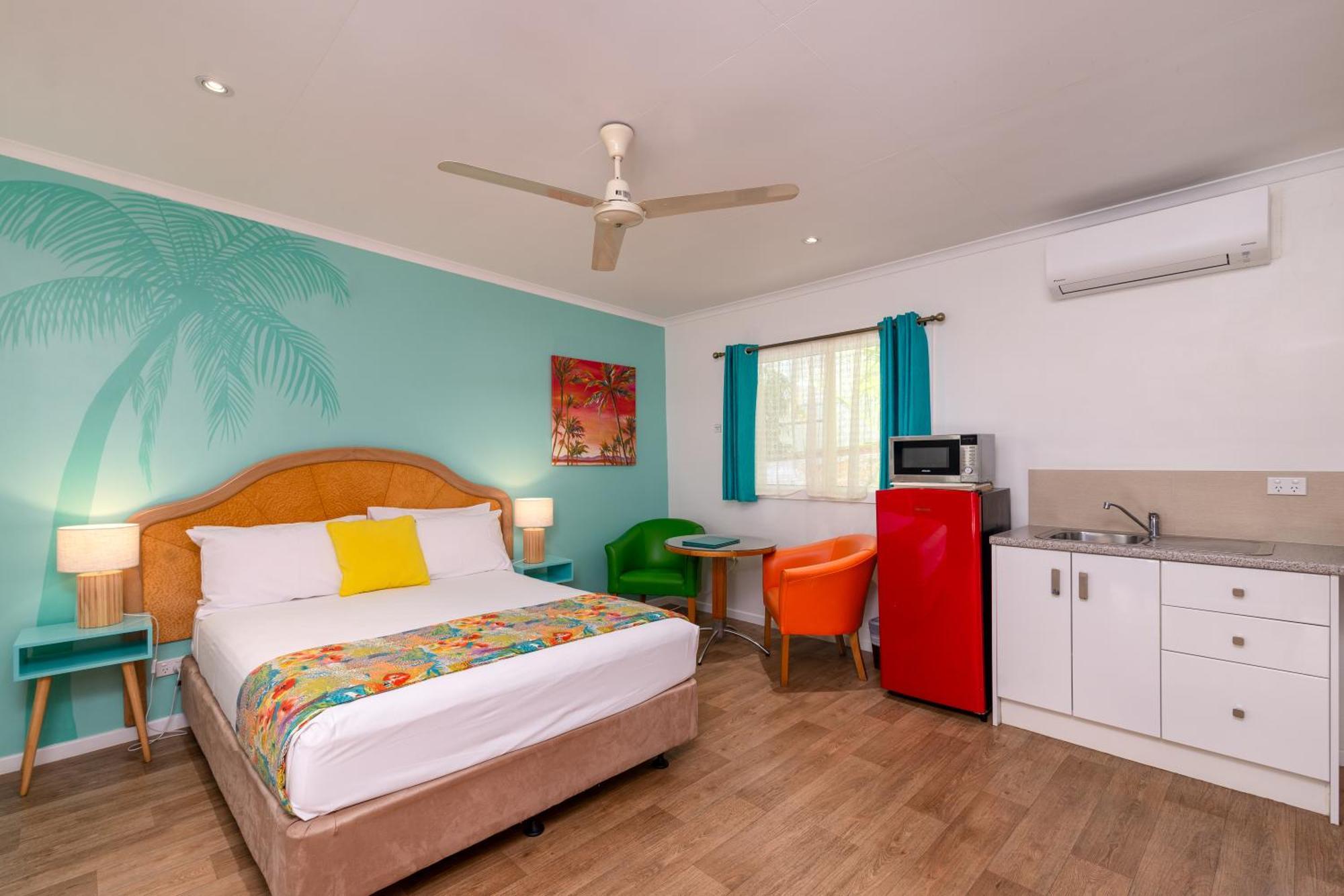 Port Douglas Motel 4*