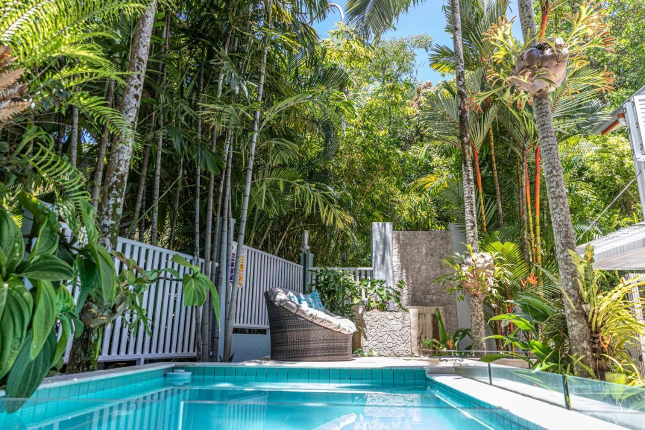 Courtyard On
