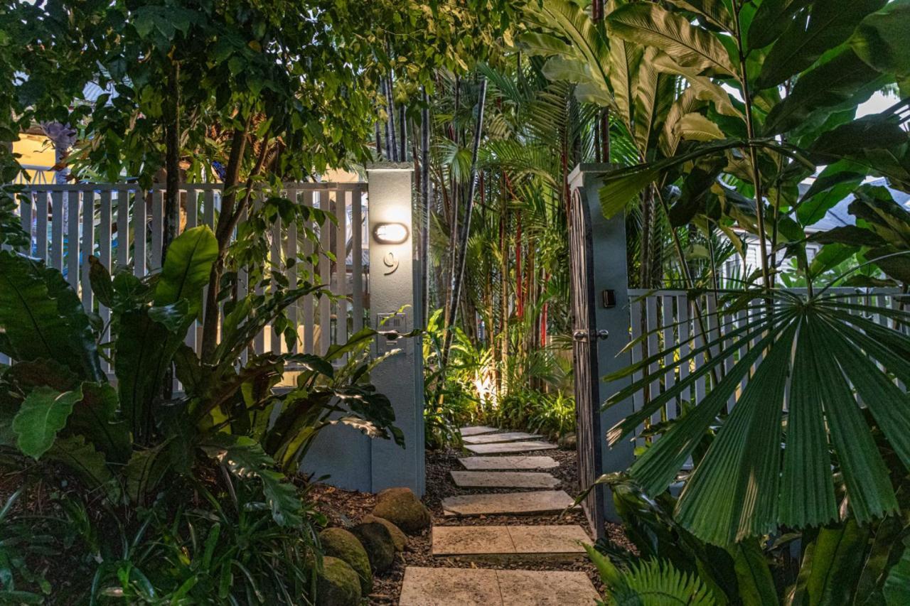 Courtyard On Villa *
