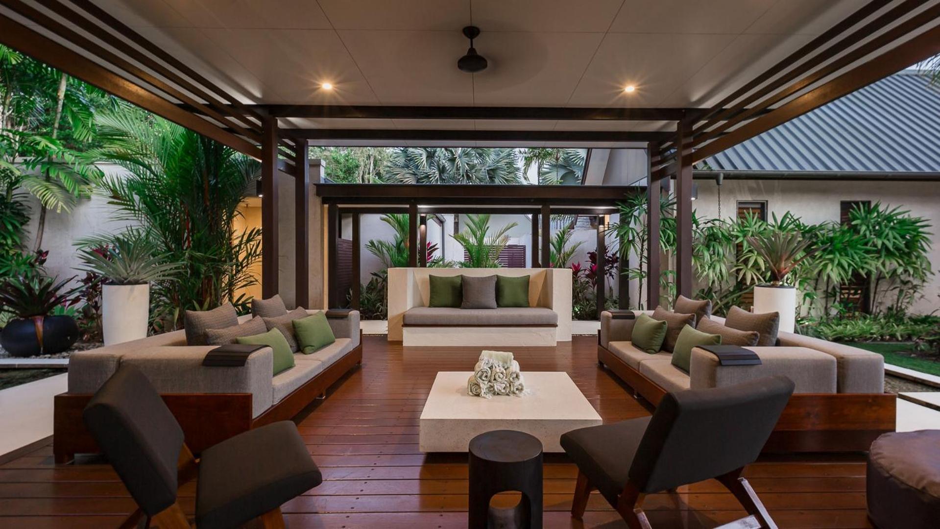 Niramaya And Resort Port Douglas