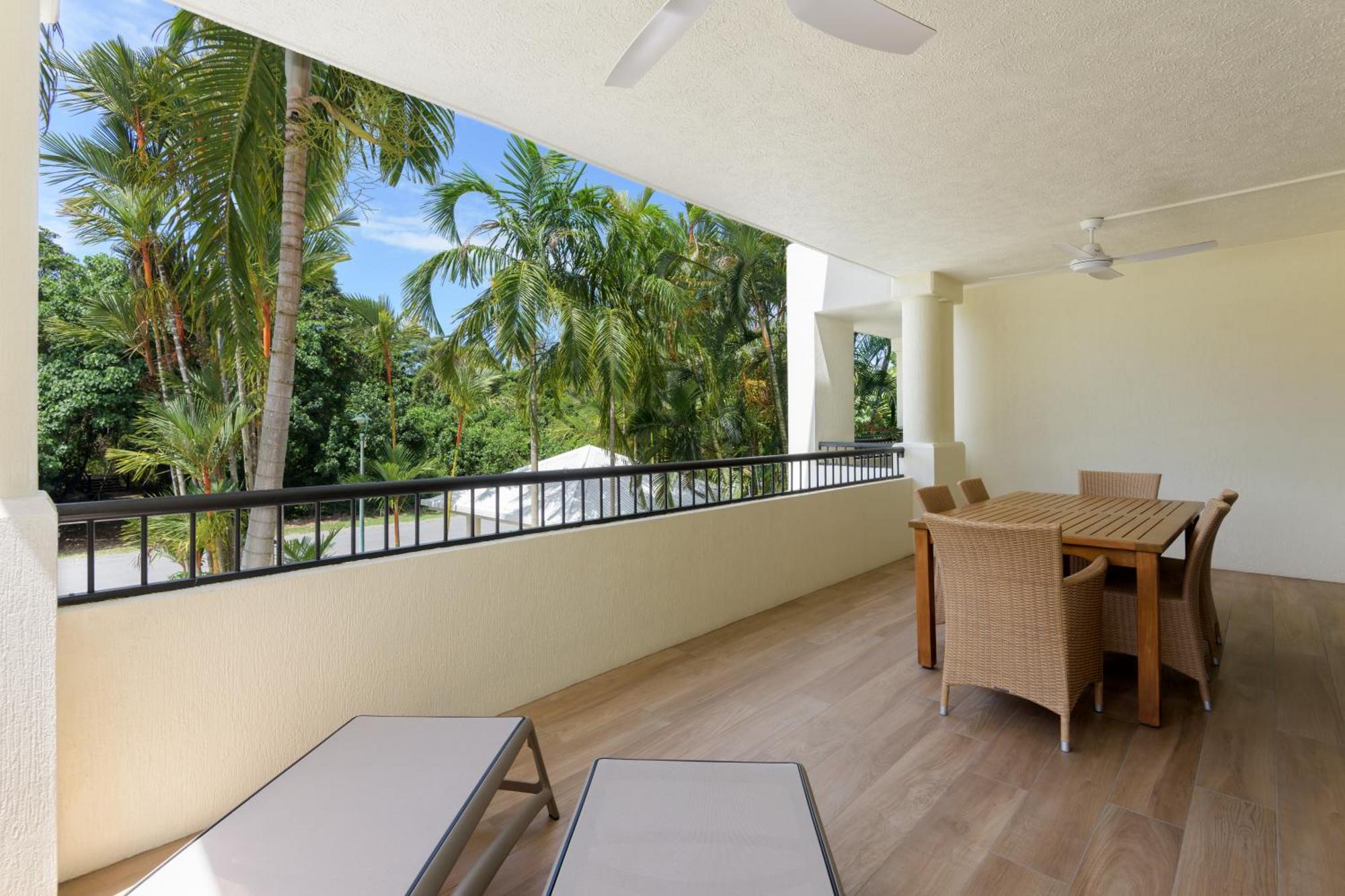 Mandalay Luxury Beachfront Port Douglas