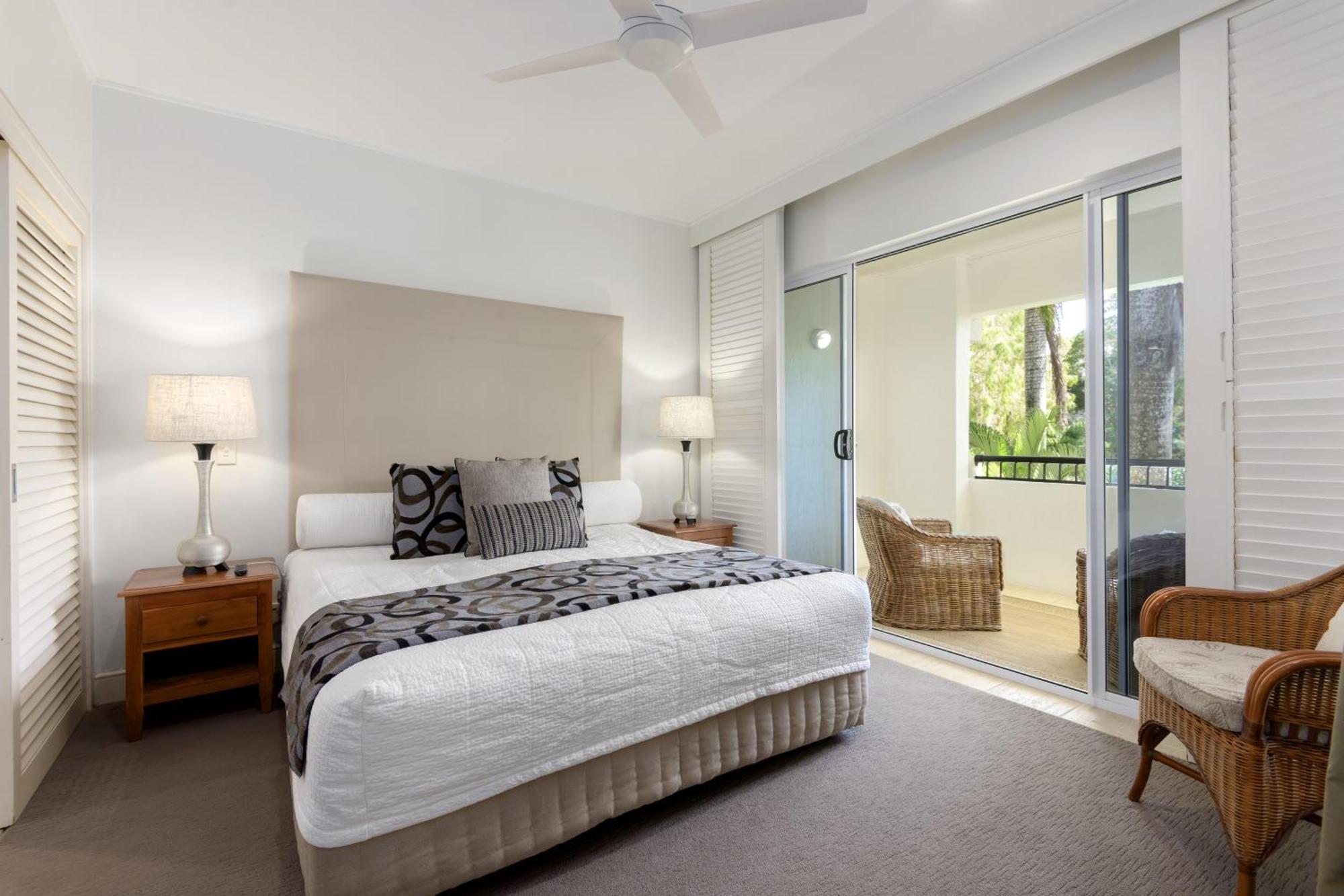 Mandalay Luxury Beachfront Aparthotel Port Douglas