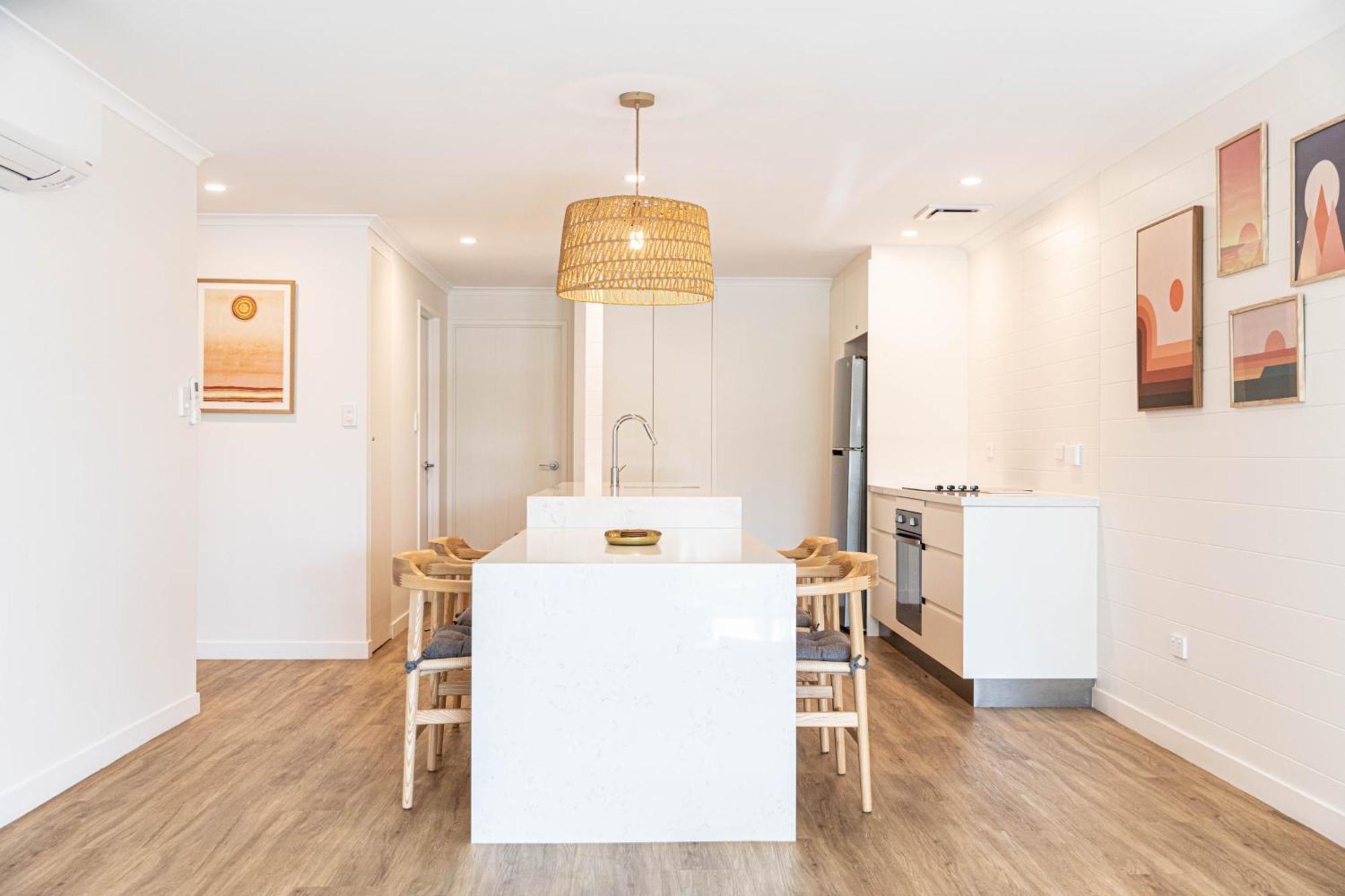Beaches - Official Onsite Reception & Check In Aparthotel