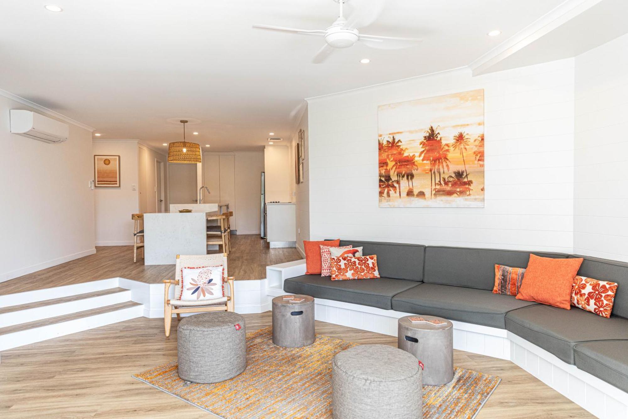 Beaches - Official Onsite Reception & Check In