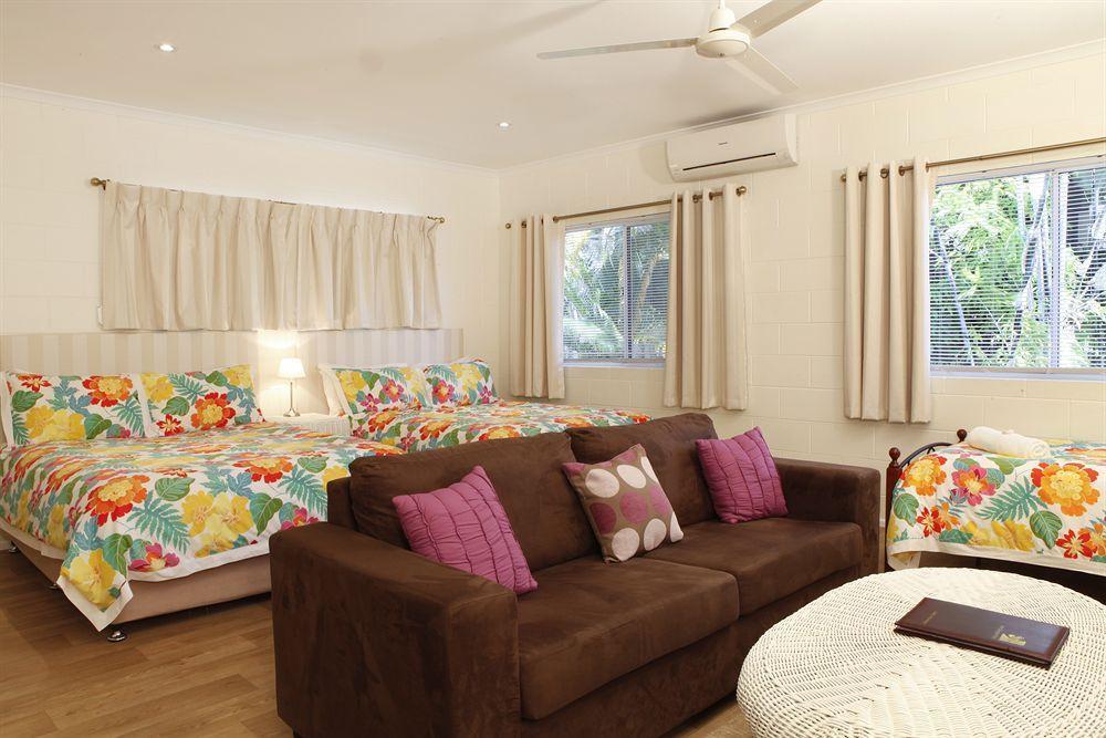 Port Douglas Motel
