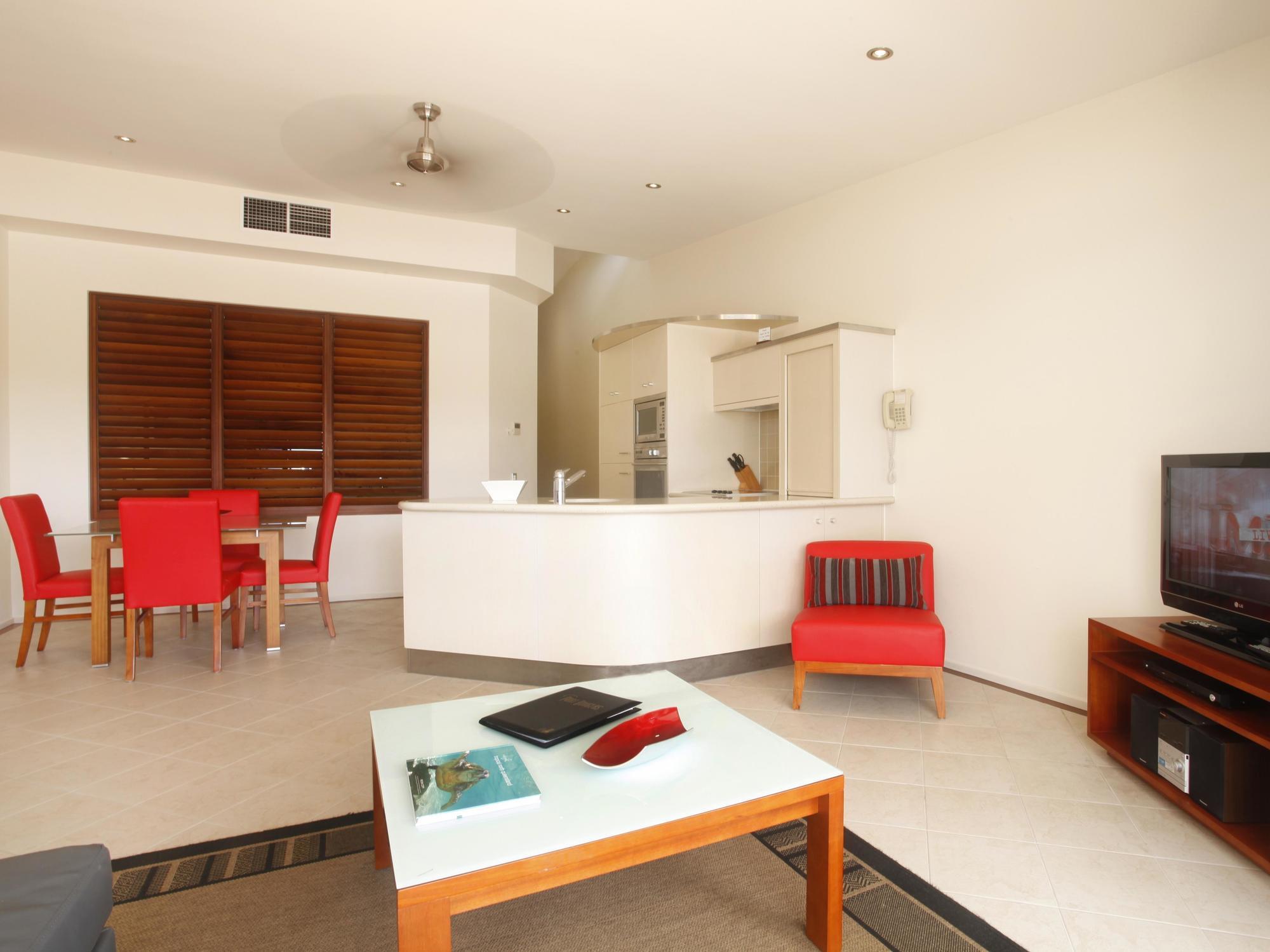 Saltwater Luxury Aparthotel