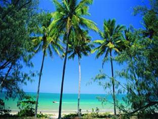 Outrigger Aparthotel 3*
