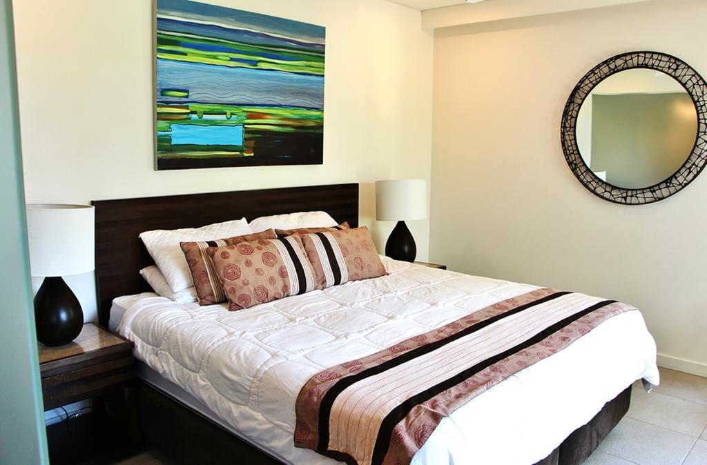 132 Temple Luxury Direct Studio Apartment