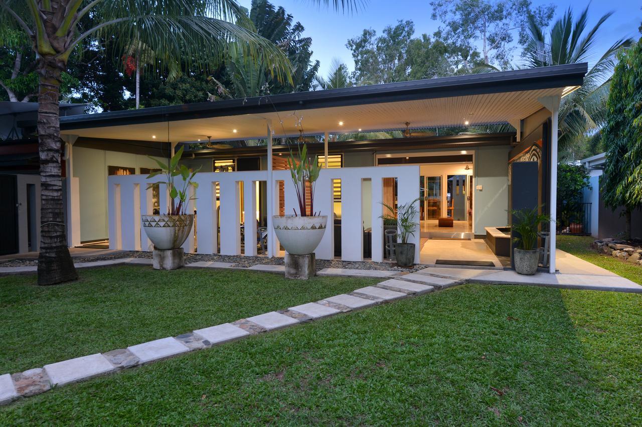 The Coconut Hut Holiday home Port Douglas