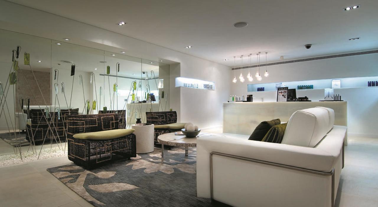 Luxury At Temple And Port Douglas