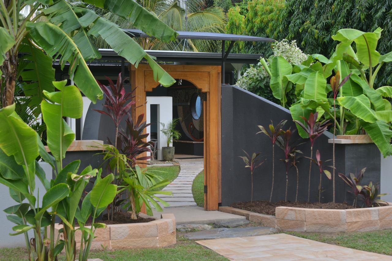 Holiday home The Coconut Hut *