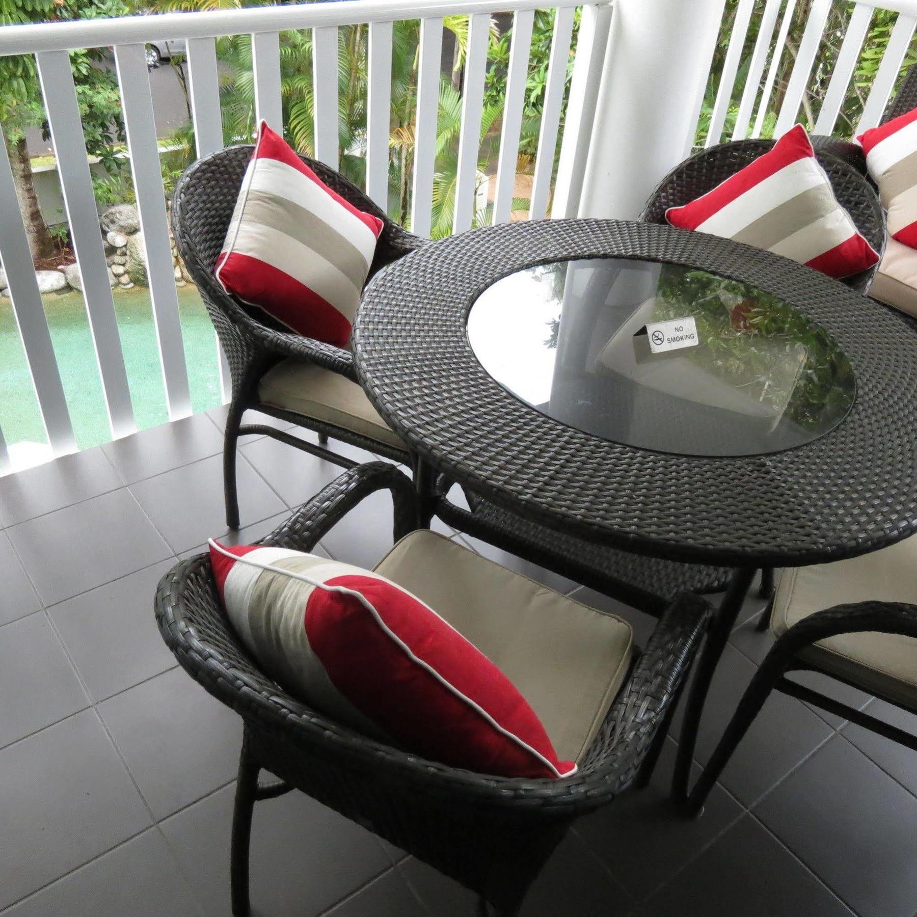 Outrigger Port Douglas