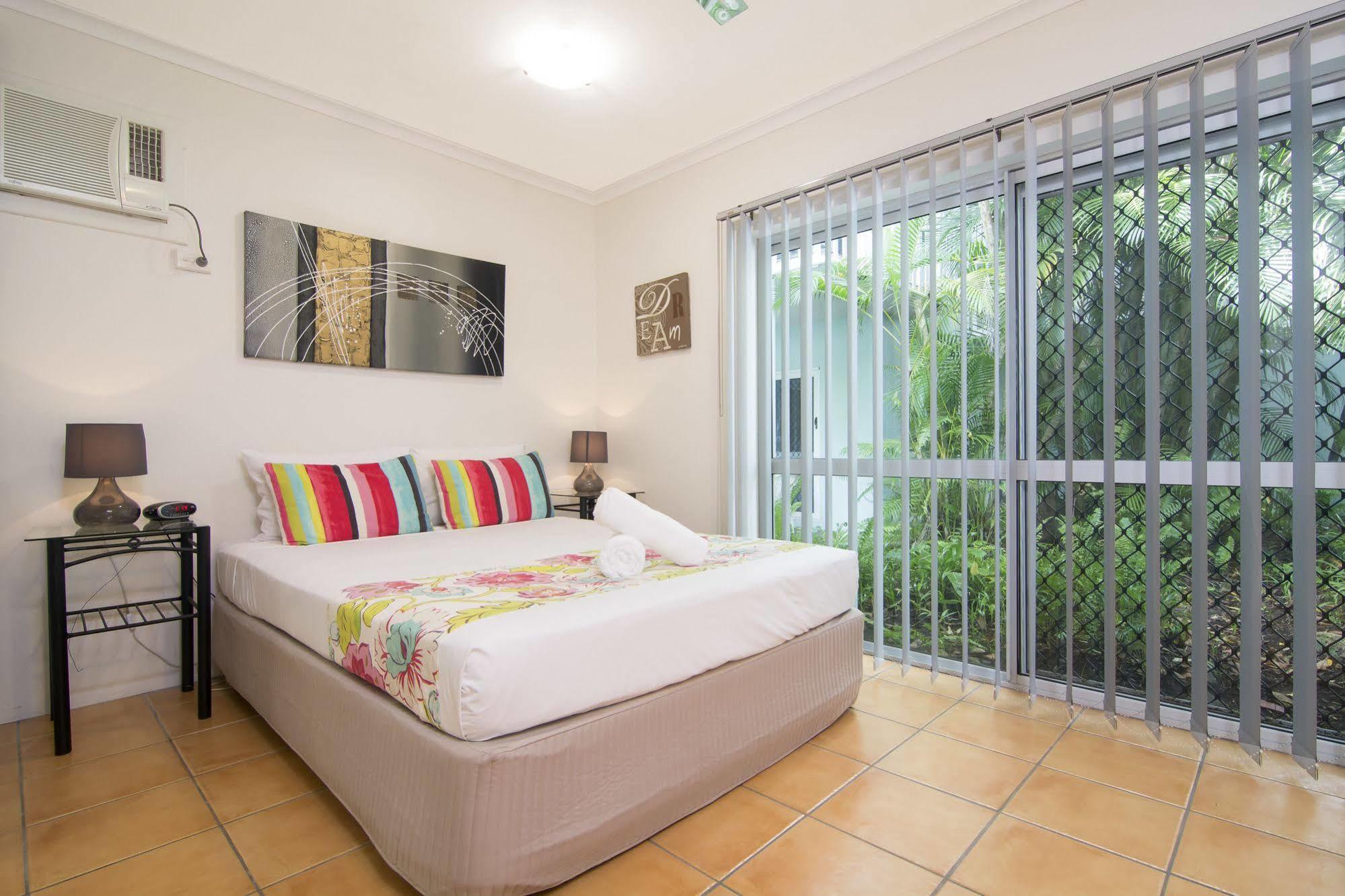 Aparthotel Outrigger Port Douglas