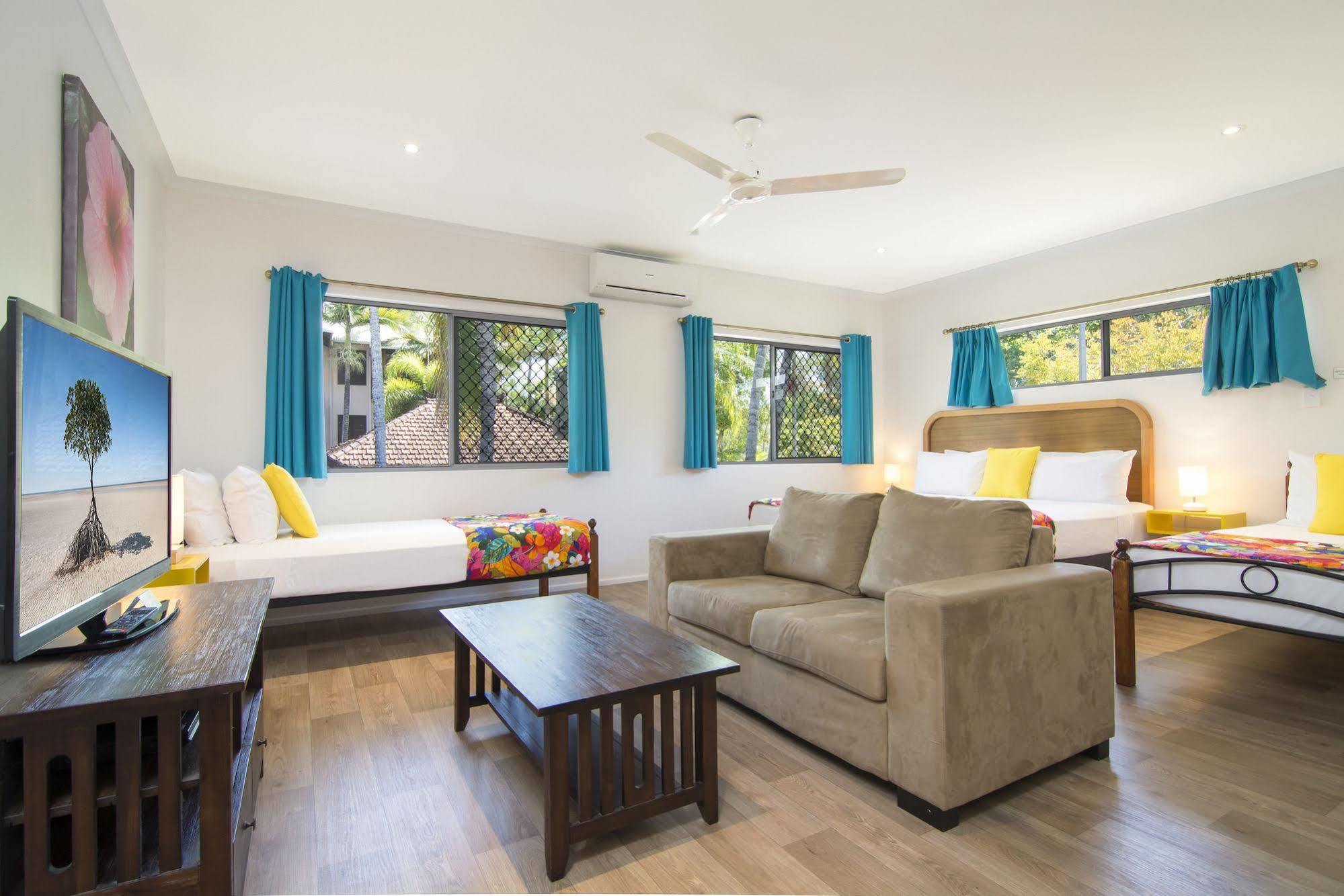 Port Douglas Motel