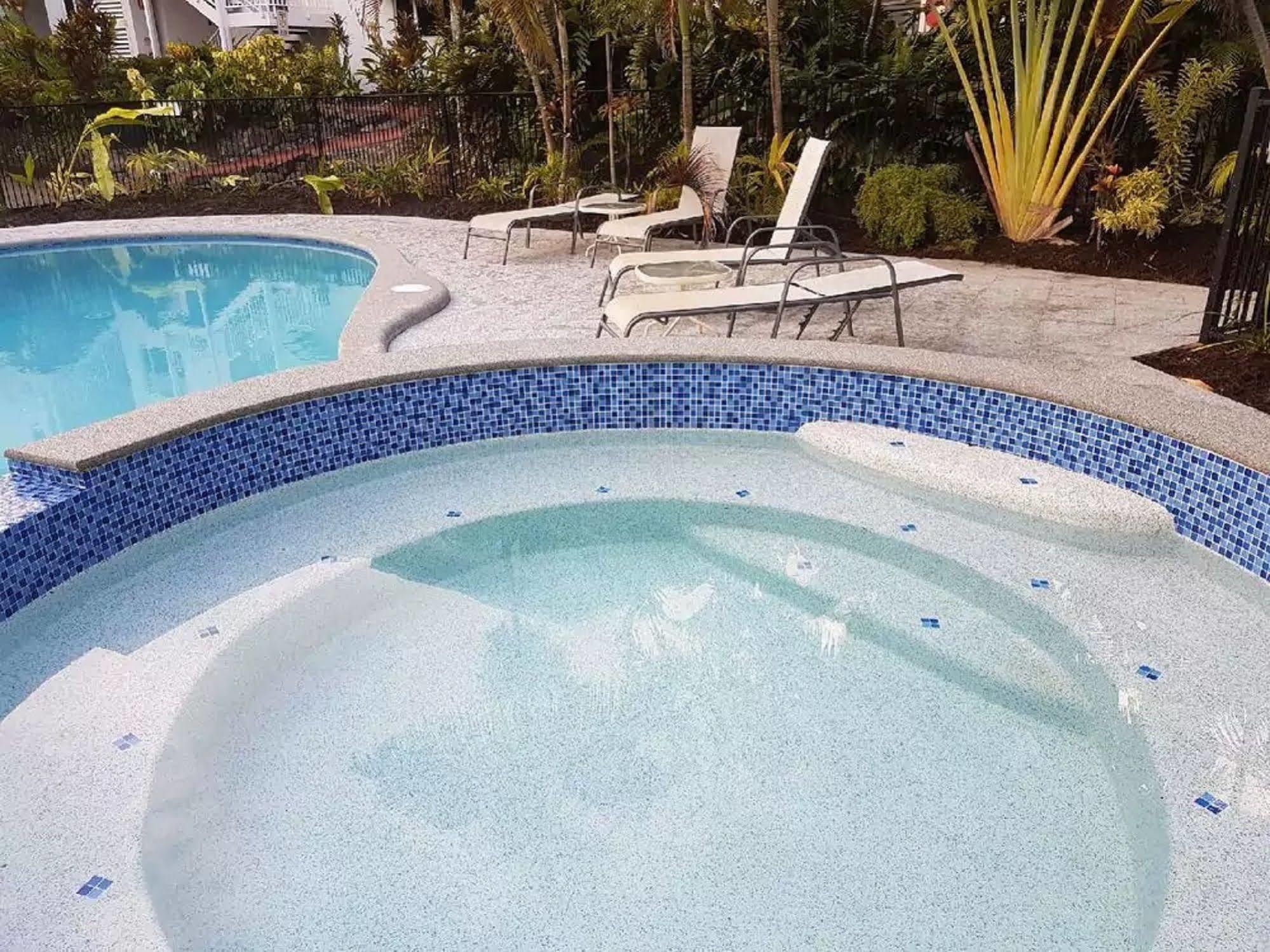 Beachfront Terraces With Onsite Reception & Check In 3* Port Douglas