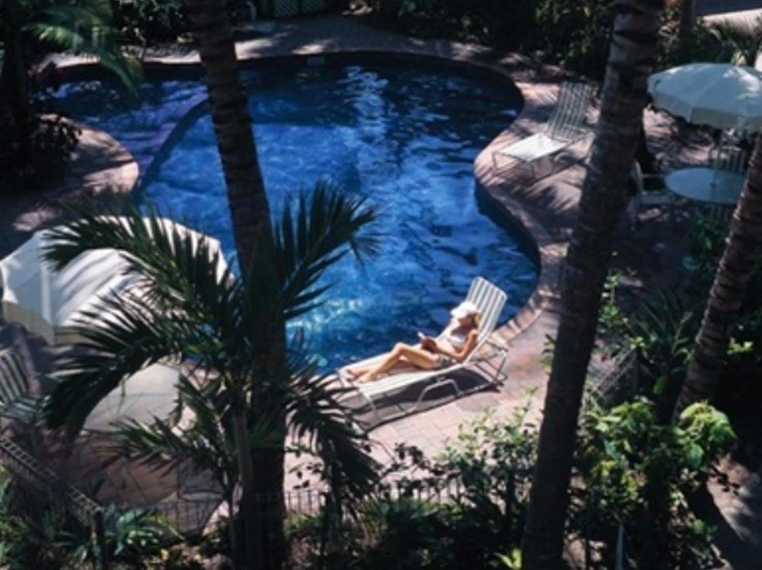 Beachfront Terraces With Onsite Reception & Check In Port Douglas