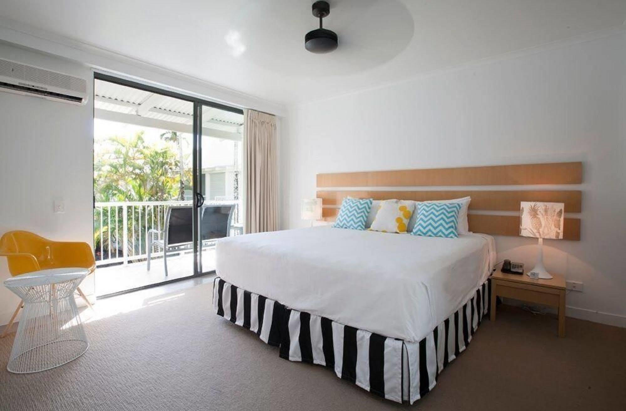 Resort Oaks 4*