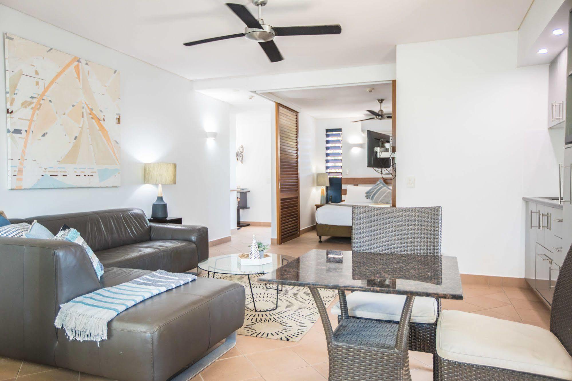 Peninsula Boutique - Adults Only Haven