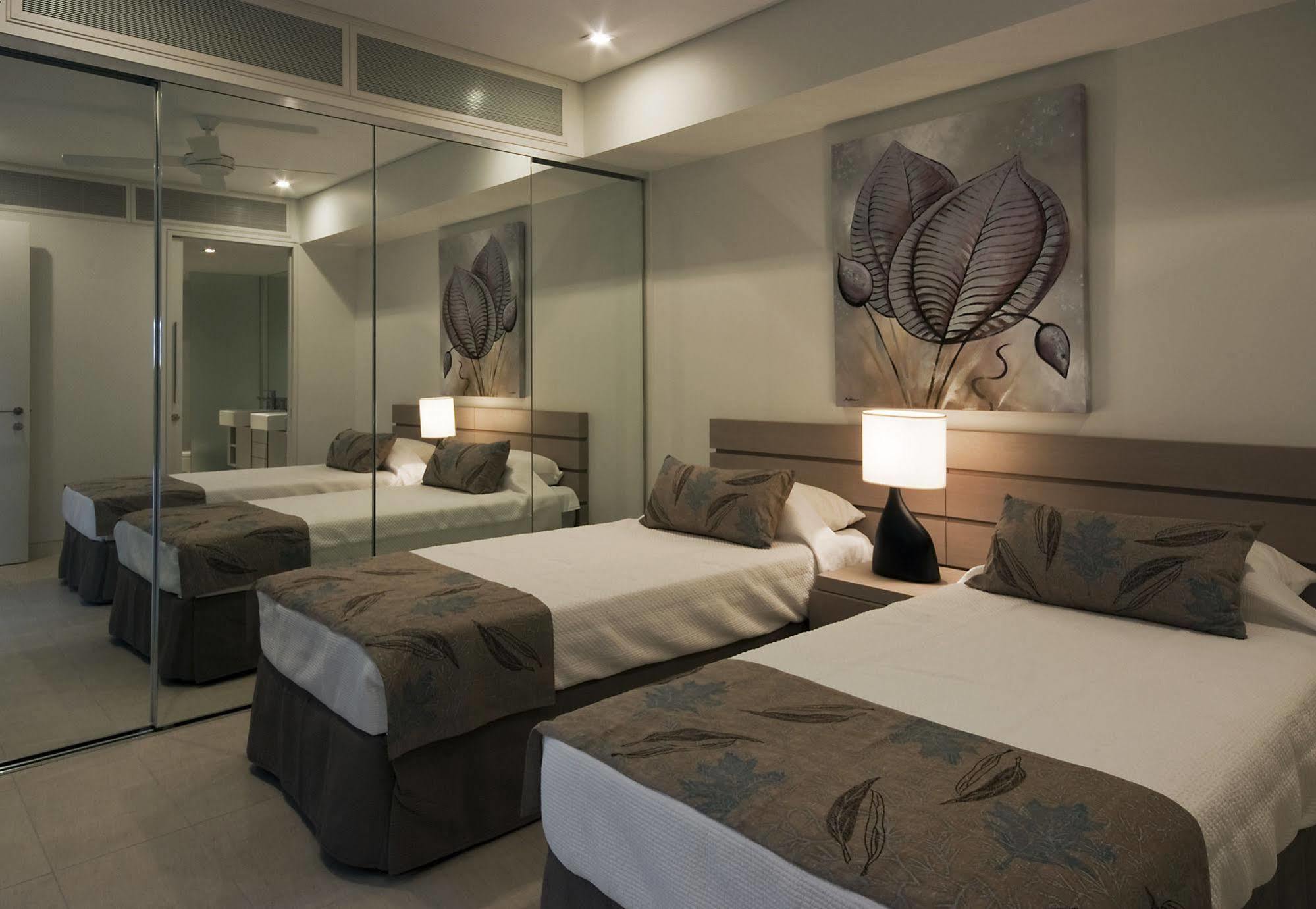 Coconut Grove 5* Port Douglas