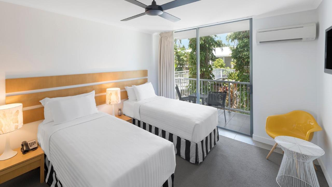Resort Oaks 4*