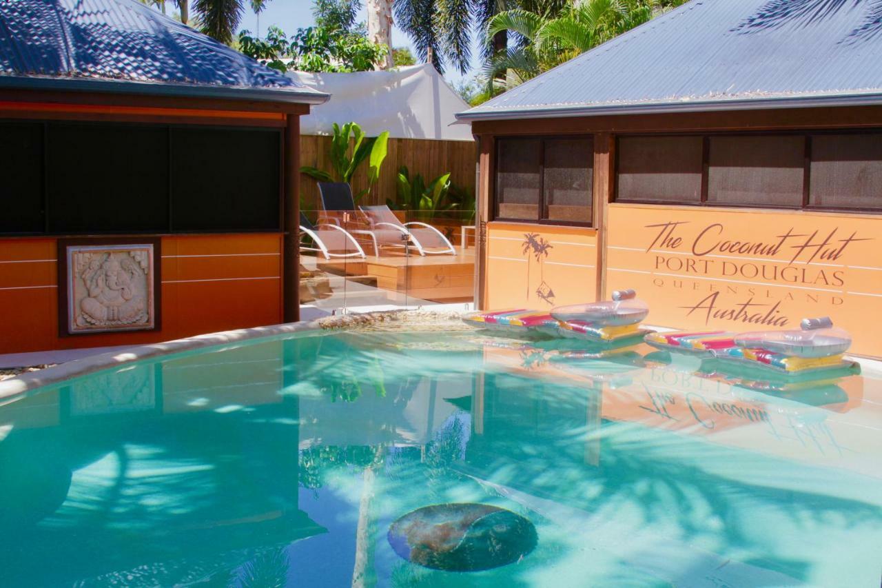 The Coconut Hut * Port Douglas