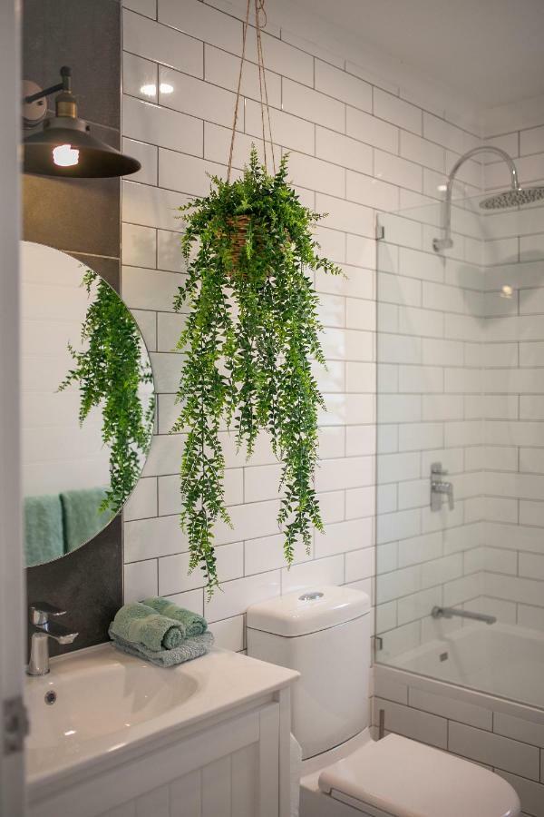 Pandanus Apartment *