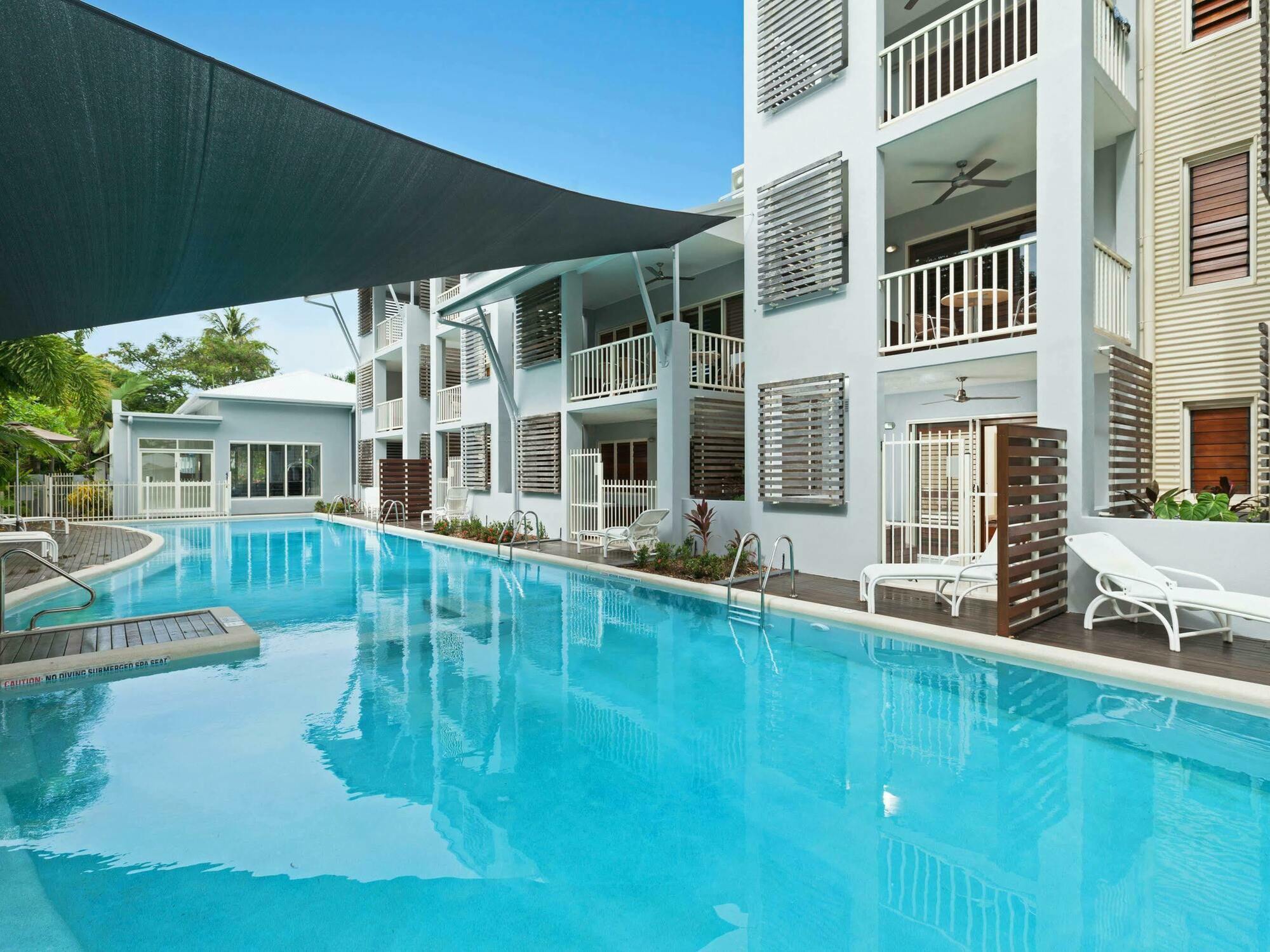 Mantra Aqueous On Port Aparthotel
