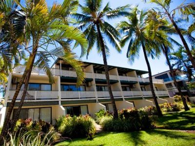 Beachfront Terraces With Onsite Reception & Check In 3*