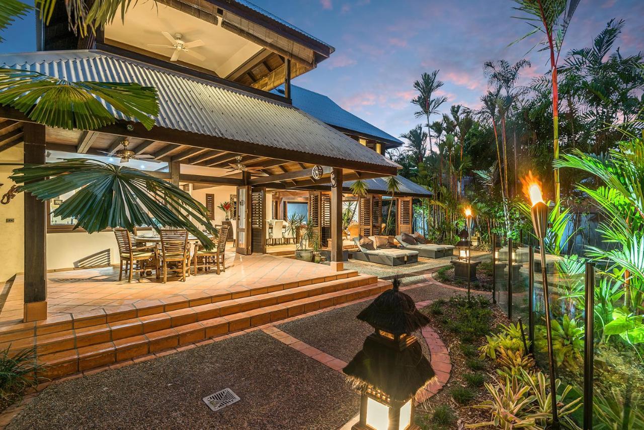 Holiday home Luxurious Sala Private Beachfront Escape